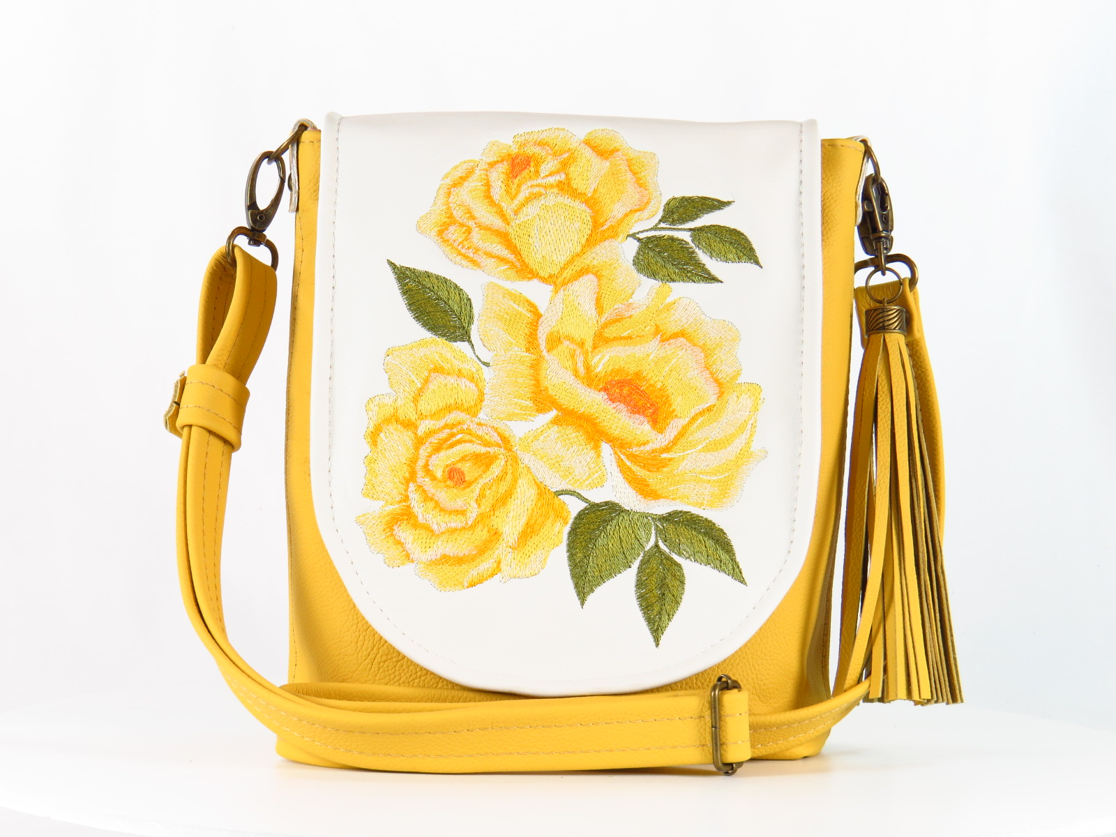 Yellow_Roses_Bouquet_Cross_Body_Bag